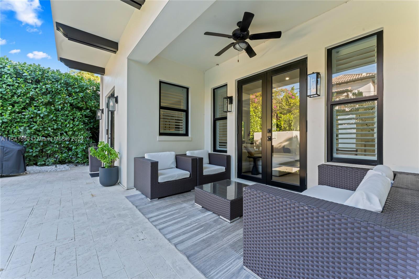 705 Madeira Ave, Coral Gables, Florida 33134, 4 Bedrooms Bedrooms, ,3 BathroomsBathrooms,Residential,For Sale,705 Madeira Ave,A11541590