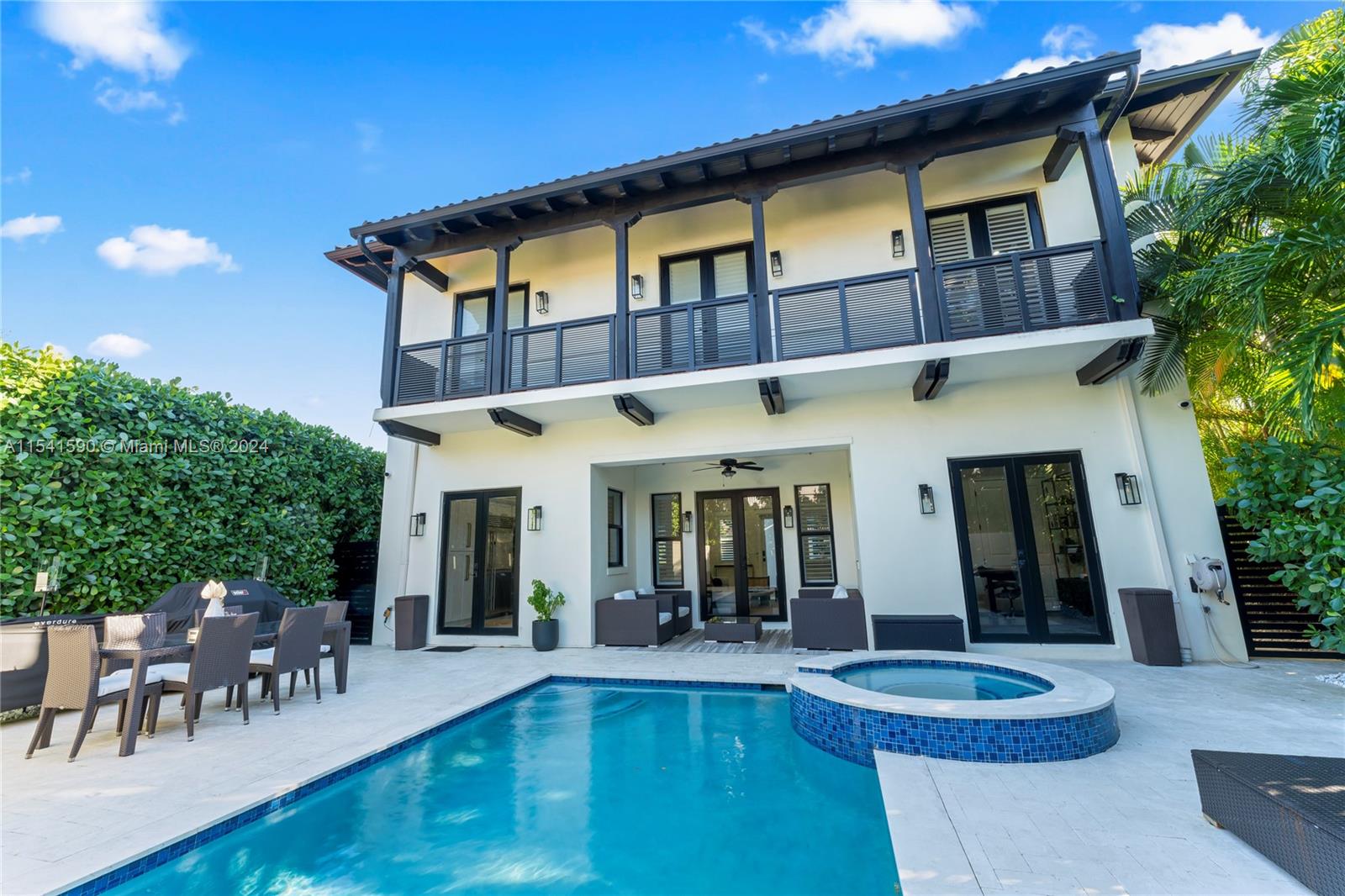 705 Madeira Ave, Coral Gables, Florida 33134, 4 Bedrooms Bedrooms, ,3 BathroomsBathrooms,Residential,For Sale,705 Madeira Ave,A11541590