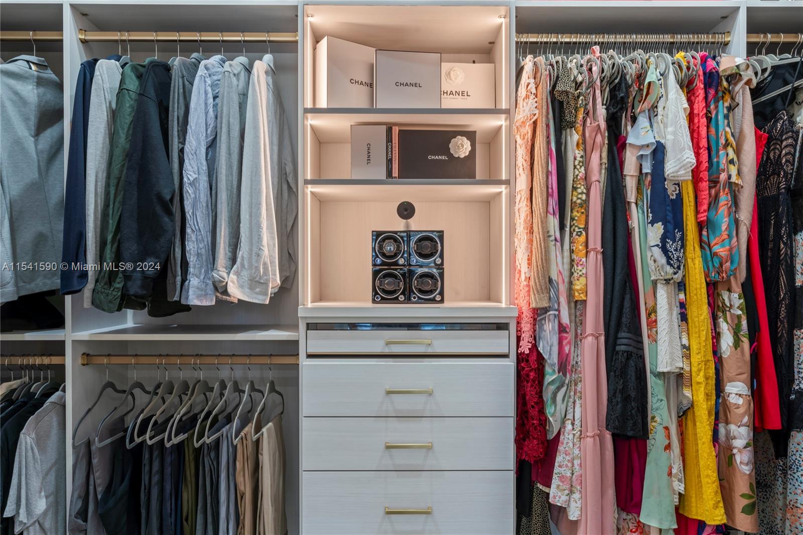 705 Madeira Ave, Coral Gables, FL, 33134 United States, 4 Bedrooms Bedrooms, ,3 BathroomsBathrooms,Residential,For Sale,Madeira Ave,A11541590