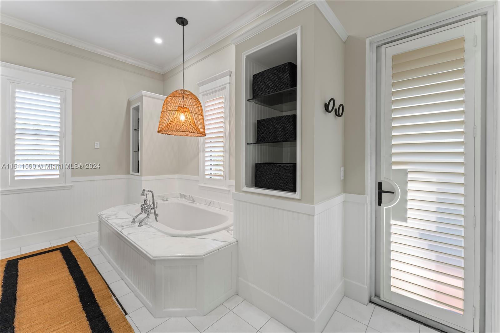 705 Madeira Ave, Coral Gables, Florida 33134, 4 Bedrooms Bedrooms, ,3 BathroomsBathrooms,Residential,For Sale,705 Madeira Ave,A11541590