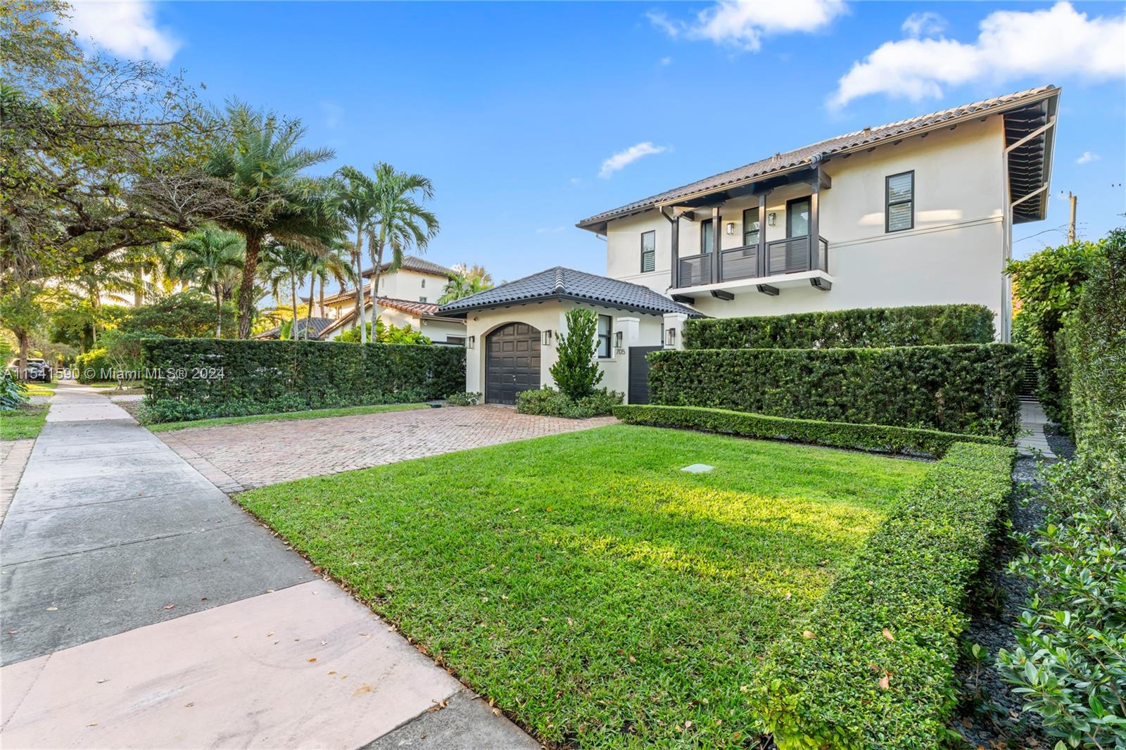 705 Madeira Ave, Coral Gables, Florida 33134, 4 Bedrooms Bedrooms, ,3 BathroomsBathrooms,Residential,For Sale,705 Madeira Ave,A11541590