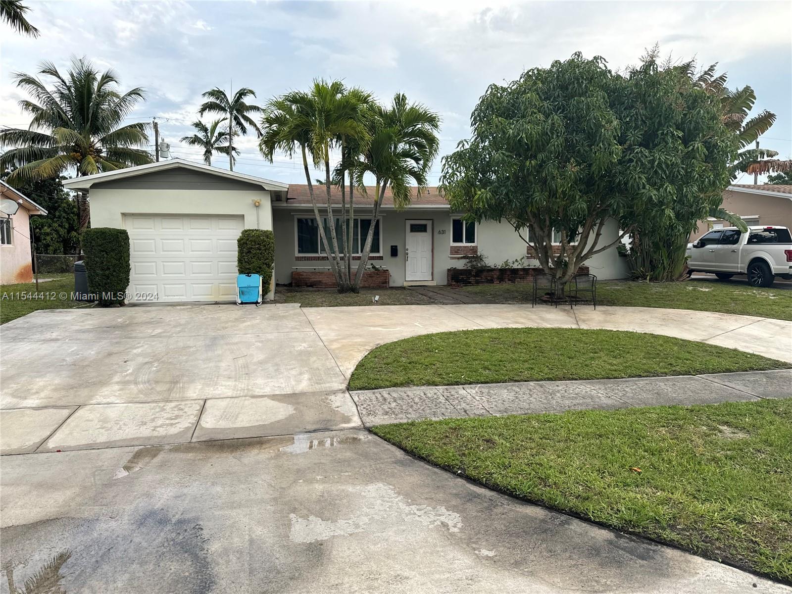 631 71st Ave, Pembroke Pines, FL, 33023 United States, 3 Bedrooms Bedrooms, ,2 BathroomsBathrooms,Residential,For Sale,71st Ave,A11544412