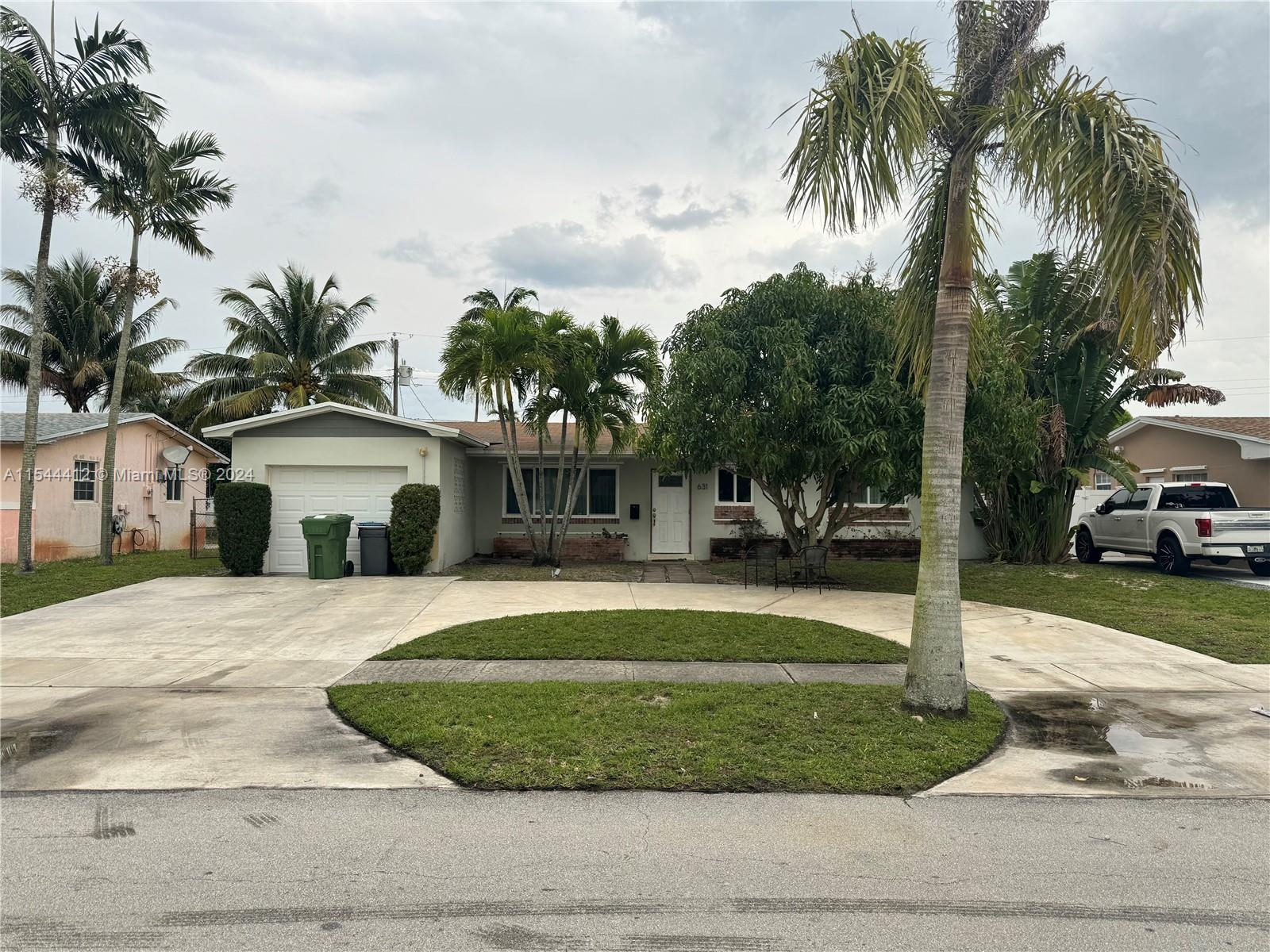 631 71st Ave, Pembroke Pines, FL, 33023 United States, 3 Bedrooms Bedrooms, ,2 BathroomsBathrooms,Residential,For Sale,71st Ave,A11544412