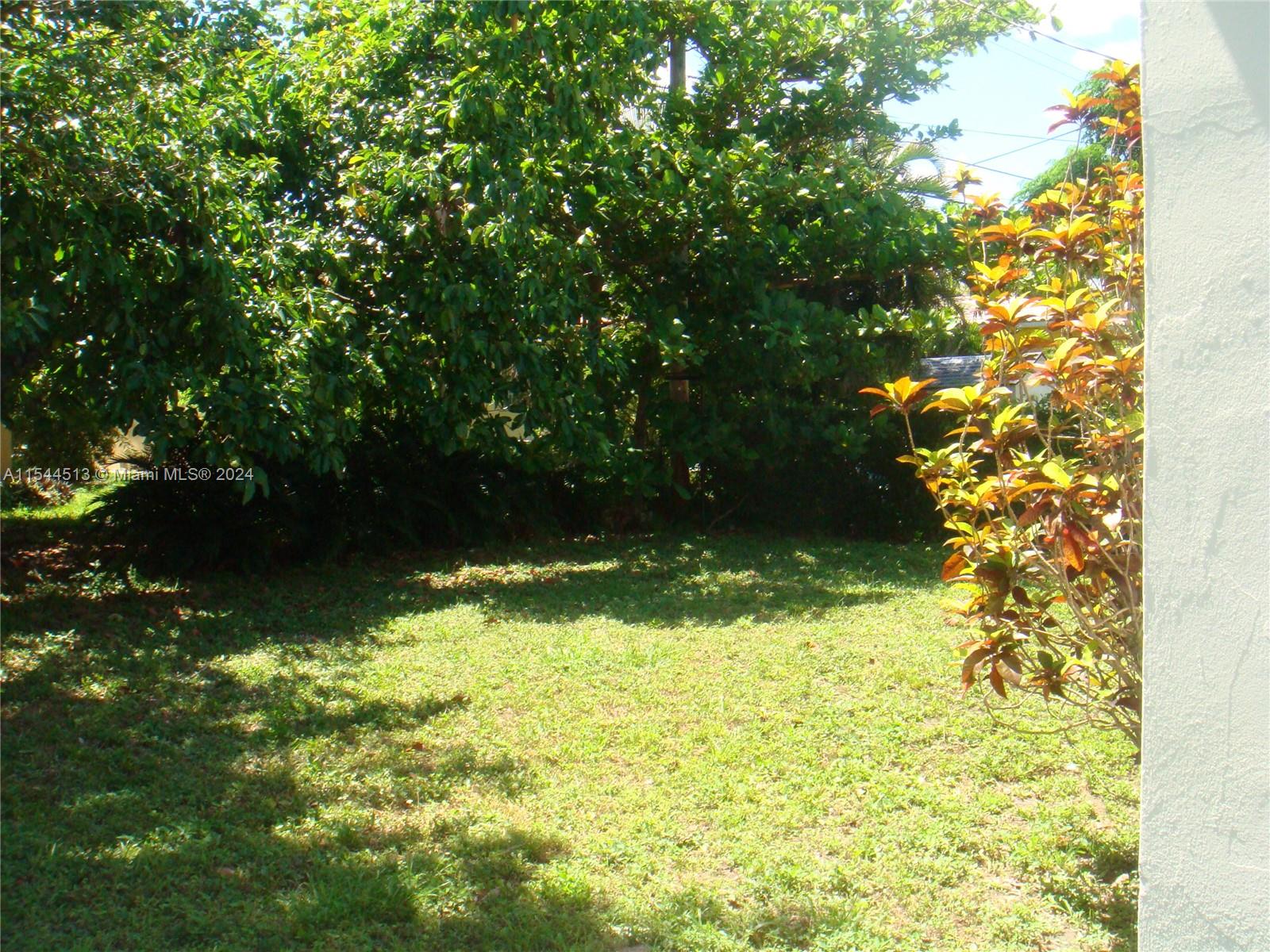 904 Wallace St, Coral Gables, Florida 33134, 2 Bedrooms Bedrooms, ,1 BathroomBathrooms,Residential,For Sale,904 Wallace St,A11544513