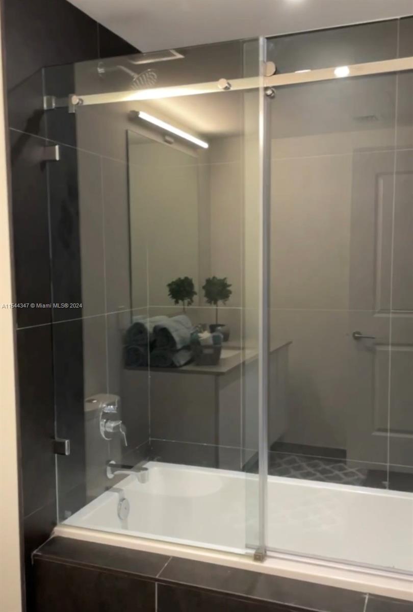 1600 NE 1st Ave 3302, Miami, Florida 33132, ,1 BathroomBathrooms,Residential,For Sale,1600 NE 1st Ave 3302,A11544347