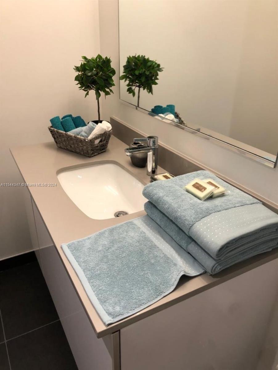 1600 NE 1st Ave 3302, Miami, Florida 33132, ,1 BathroomBathrooms,Residential,For Sale,1600 NE 1st Ave 3302,A11544347