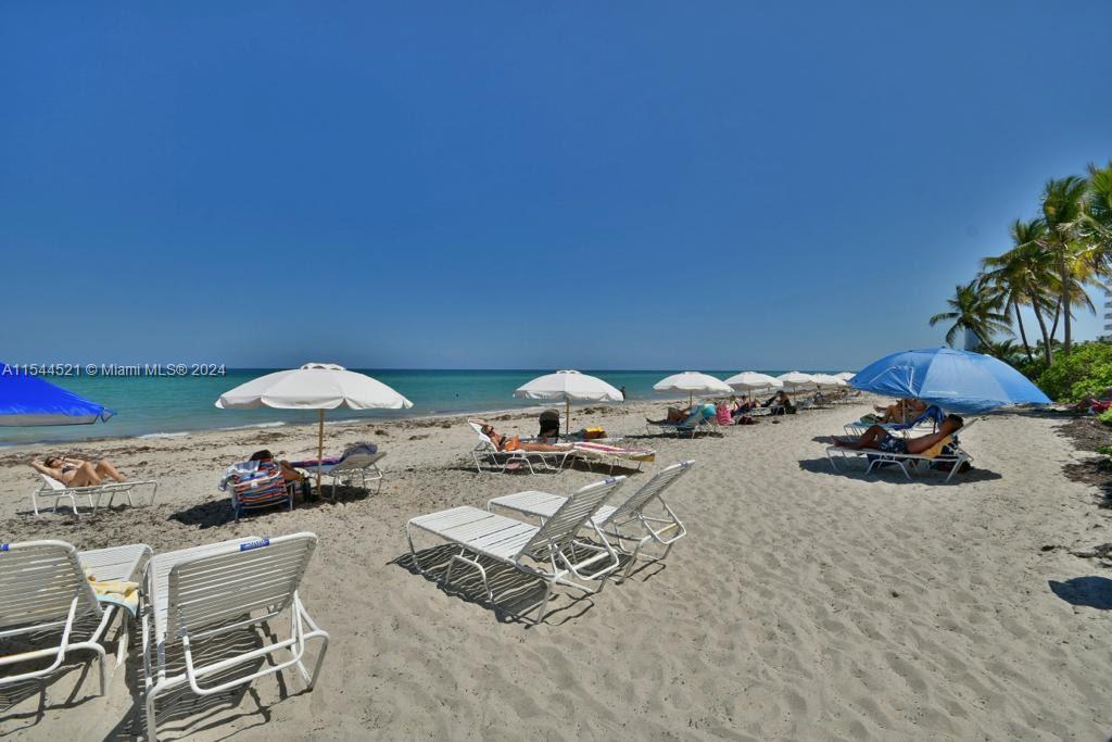 2080 S Ocean Dr 303, Hallandale Beach, Florida 33009, 2 Bedrooms Bedrooms, ,2 BathroomsBathrooms,Residentiallease,For Rent,2080 S Ocean Dr 303,A11544521