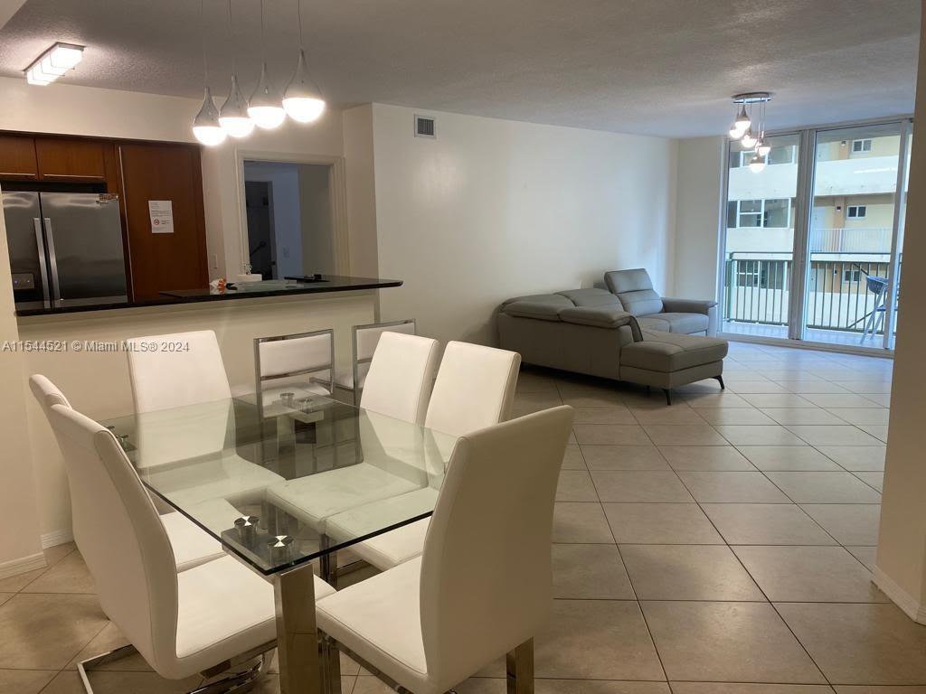 2080 S Ocean Dr 303, Hallandale Beach, Florida 33009, 2 Bedrooms Bedrooms, ,2 BathroomsBathrooms,Residentiallease,For Rent,2080 S Ocean Dr 303,A11544521