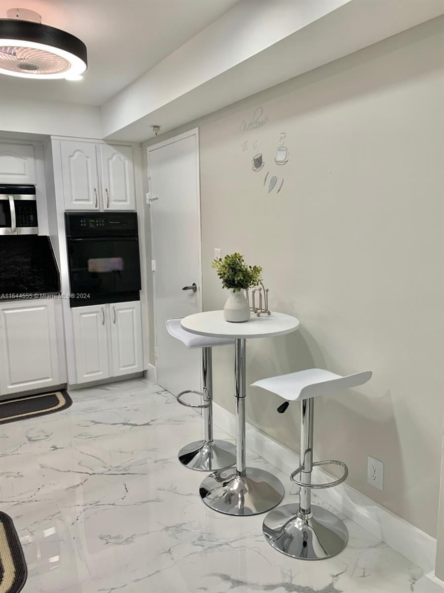 3901 S Ocean Dr 7Y, Hollywood, Florida 33019, 1 Bedroom Bedrooms, ,1 BathroomBathrooms,Residentiallease,For Rent,3901 S Ocean Dr 7Y,A11544555