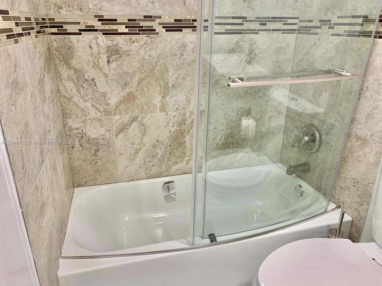 3901 S Ocean Dr 7Y, Hollywood, Florida 33019, 1 Bedroom Bedrooms, ,1 BathroomBathrooms,Residentiallease,For Rent,3901 S Ocean Dr 7Y,A11544555