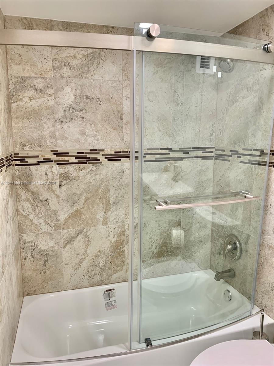 3901 S Ocean Dr 7Y, Hollywood, Florida 33019, 1 Bedroom Bedrooms, ,1 BathroomBathrooms,Residentiallease,For Rent,3901 S Ocean Dr 7Y,A11544555