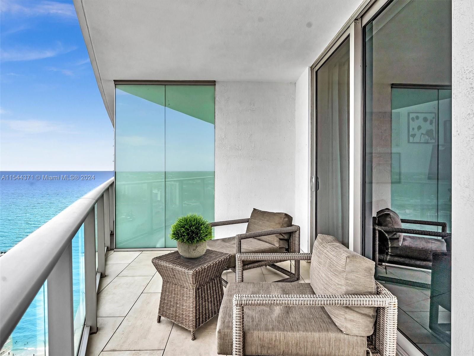 4111 S Ocean Dr 3010, Hollywood, Florida 33019, 1 Bedroom Bedrooms, ,1 BathroomBathrooms,Residential,For Sale,4111 S Ocean Dr 3010,A11544371