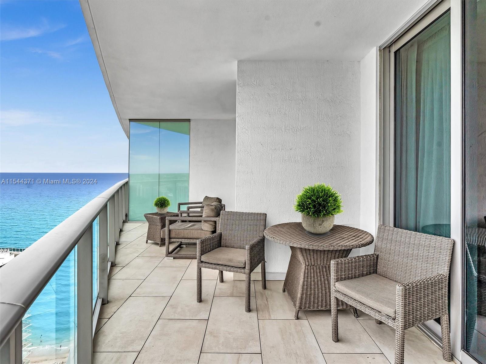 4111 S Ocean Dr 3010, Hollywood, Florida 33019, 1 Bedroom Bedrooms, ,1 BathroomBathrooms,Residential,For Sale,4111 S Ocean Dr 3010,A11544371