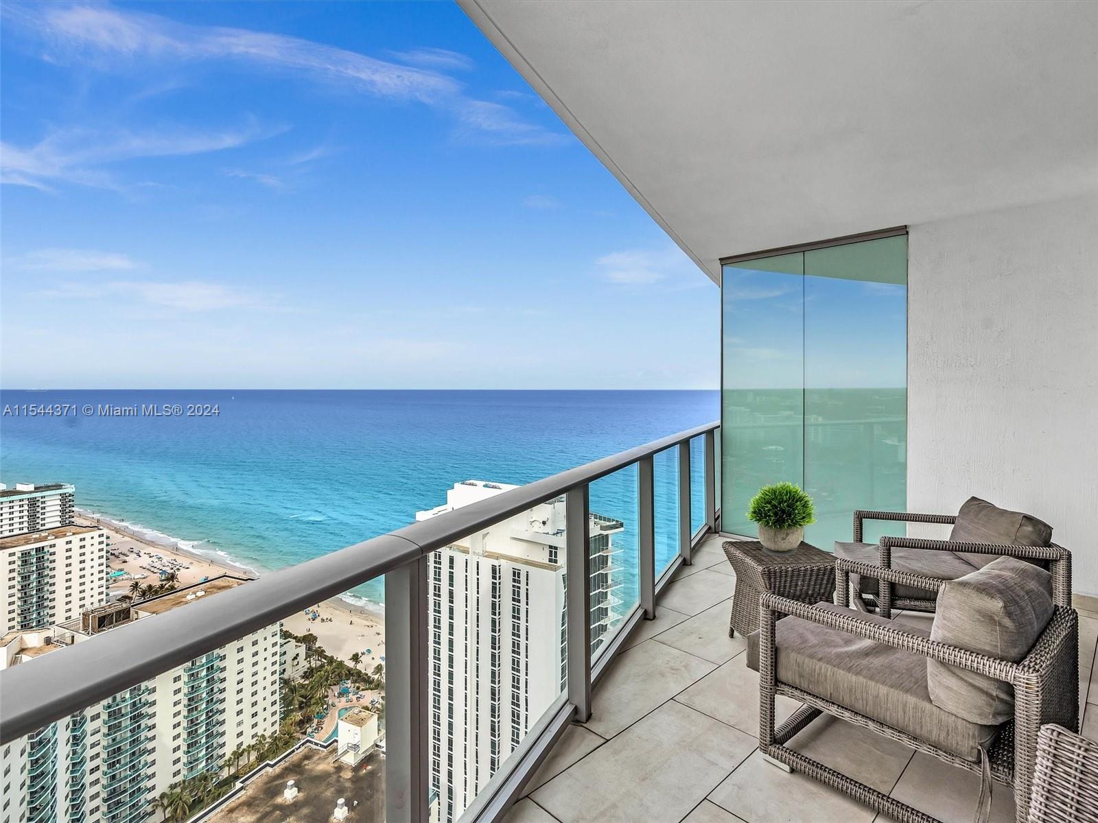 4111 S Ocean Dr 3010, Hollywood, Florida 33019, 1 Bedroom Bedrooms, ,1 BathroomBathrooms,Residential,For Sale,4111 S Ocean Dr 3010,A11544371