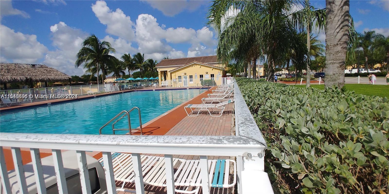 1528 SE 24th Ct 209, Homestead, Florida 33035, 3 Bedrooms Bedrooms, ,3 BathroomsBathrooms,Residentiallease,For Rent,1528 SE 24th Ct 209,A11543601