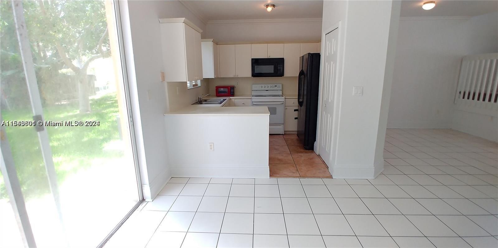 1528 SE 24th Ct 209, Homestead, Florida 33035, 3 Bedrooms Bedrooms, ,3 BathroomsBathrooms,Residentiallease,For Rent,1528 SE 24th Ct 209,A11543601