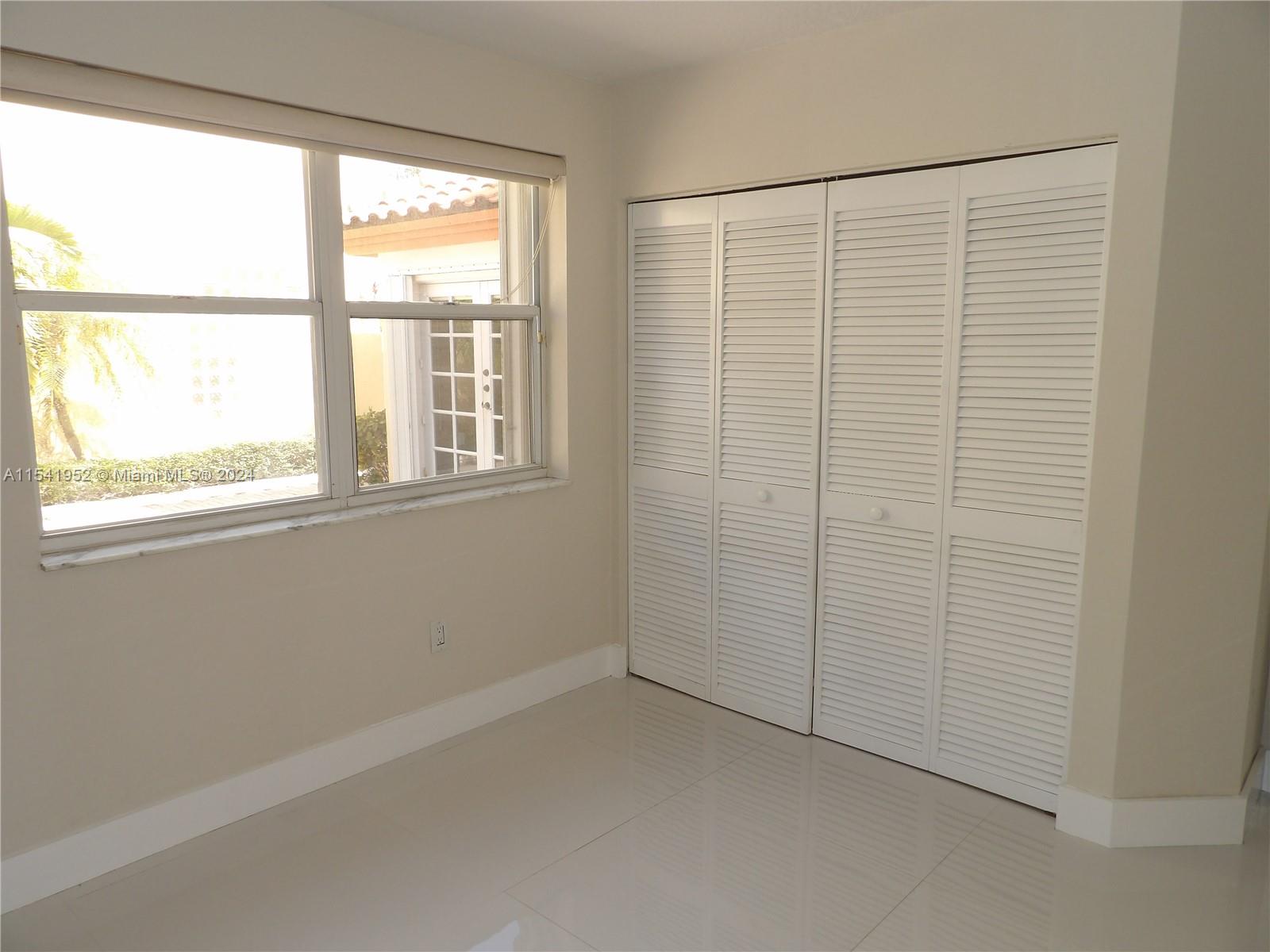 5614 NW 104th Ct, Doral, Florida 33178, 4 Bedrooms Bedrooms, ,3 BathroomsBathrooms,Residentiallease,For Rent,5614 NW 104th Ct,A11541952