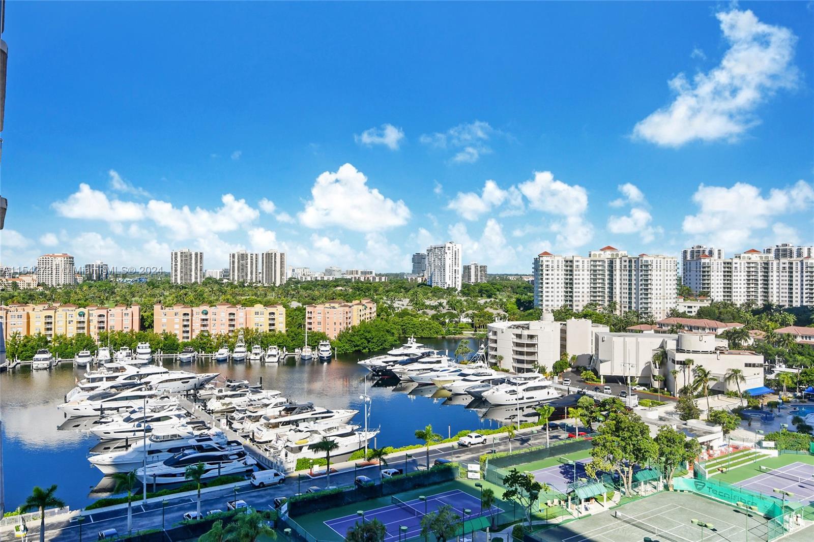 19667 Turnberry Way 12F, Aventura, Florida 33180, 3 Bedrooms Bedrooms, ,2 BathroomsBathrooms,Residential,For Sale,19667 Turnberry Way 12F,A11542731