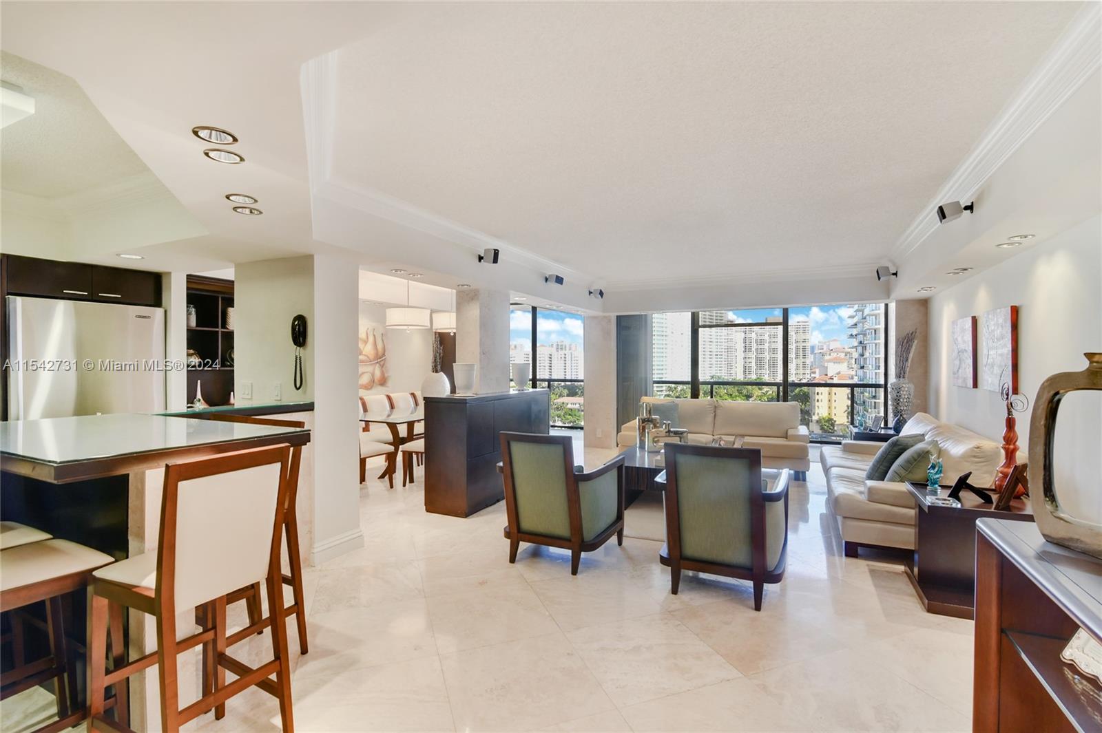 19667 Turnberry Way, Aventura, FL, 33180 United States, 3 Bedrooms Bedrooms, ,2 BathroomsBathrooms,Residential,For Sale,Turnberry Way,A11542731