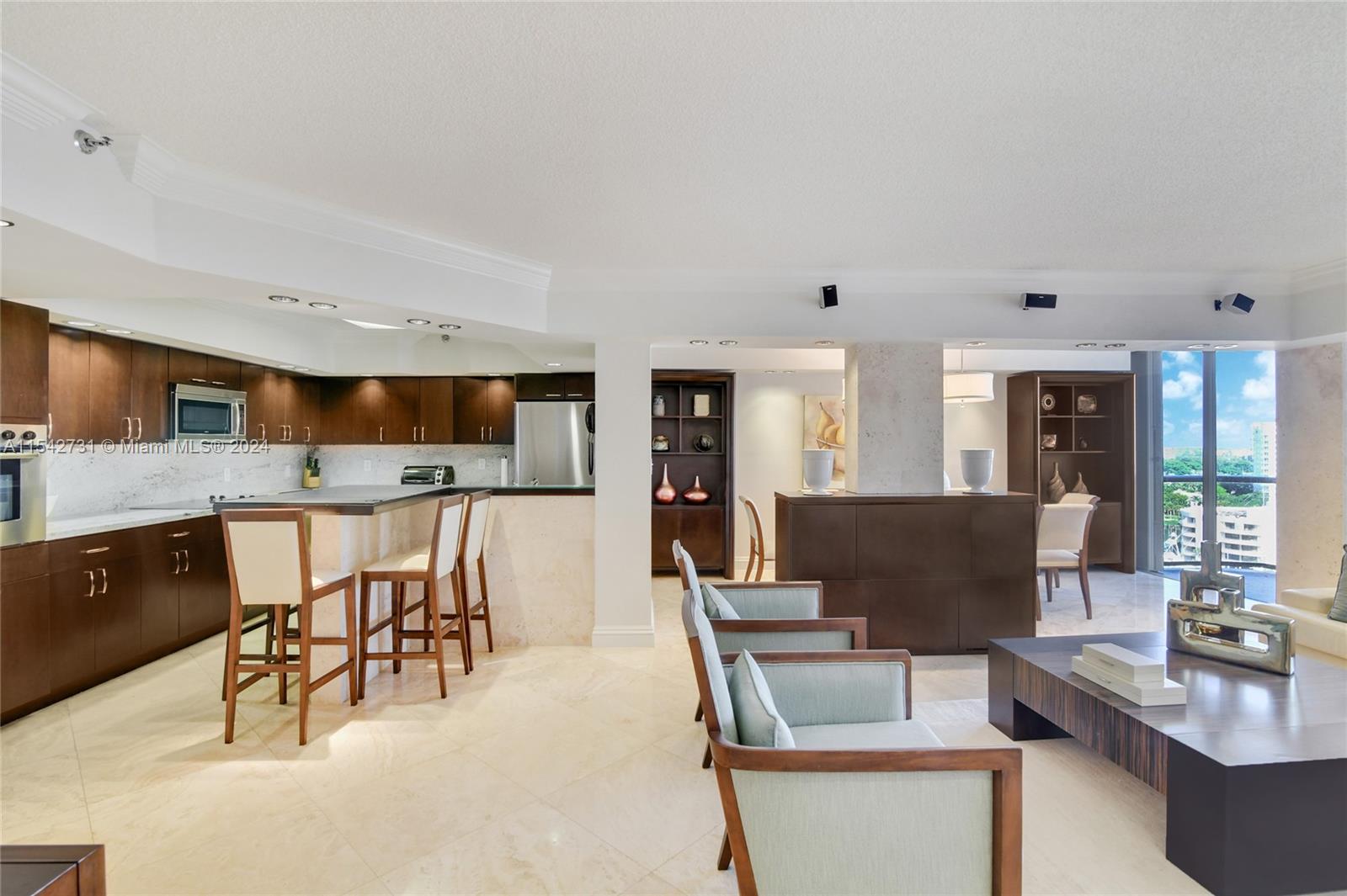 19667 Turnberry Way, Aventura, FL, 33180 United States, 3 Bedrooms Bedrooms, ,2 BathroomsBathrooms,Residential,For Sale,Turnberry Way,A11542731