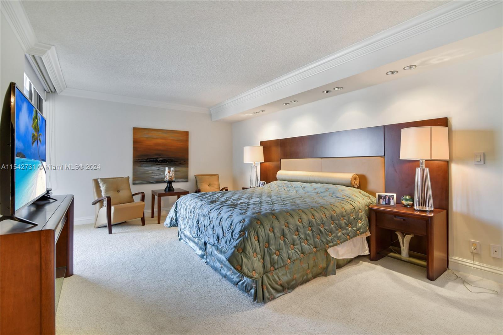 19667 Turnberry Way 12F, Aventura, Florida 33180, 3 Bedrooms Bedrooms, ,2 BathroomsBathrooms,Residential,For Sale,19667 Turnberry Way 12F,A11542731