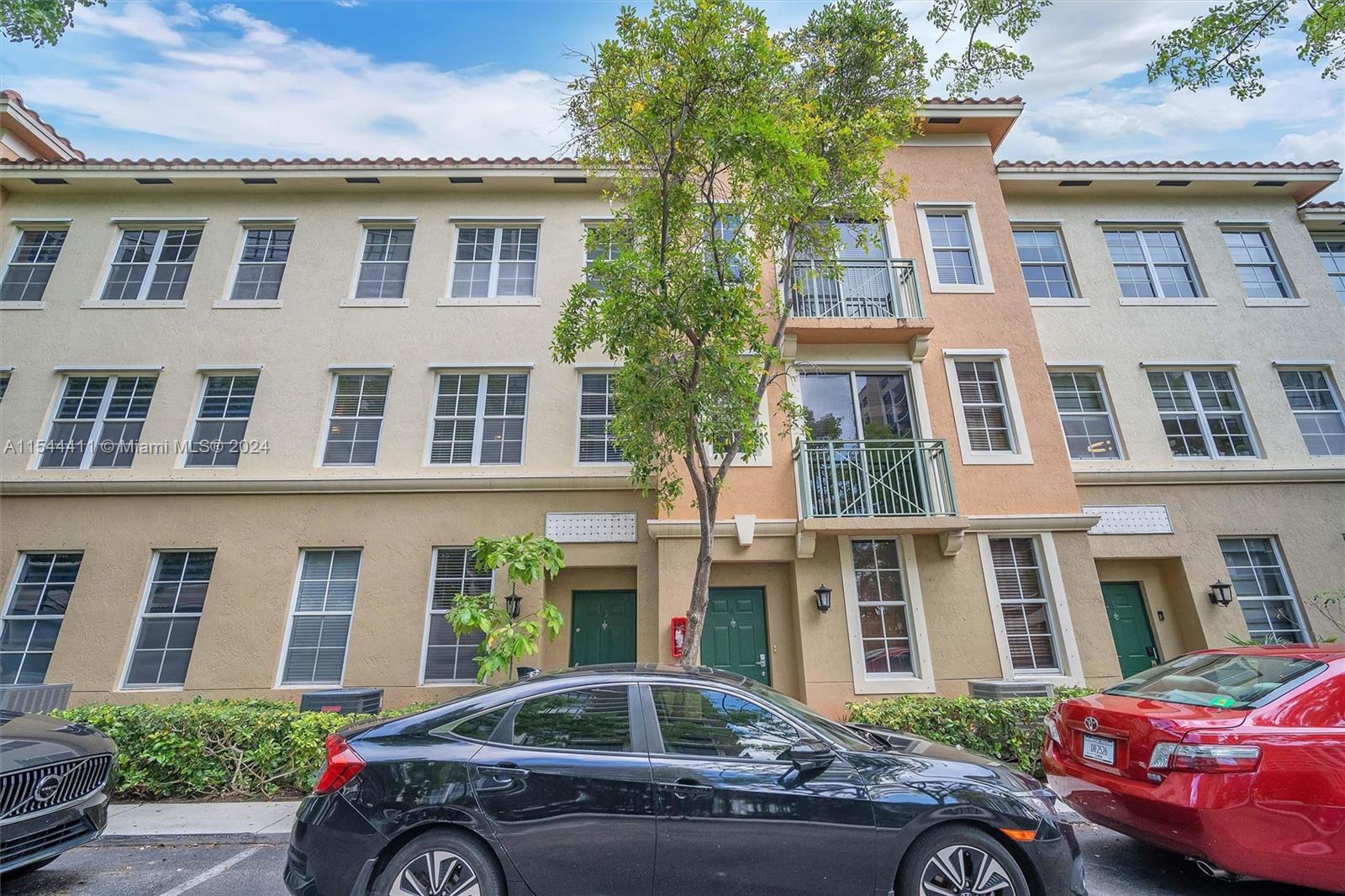 2069 S Ocean Dr TH13, Hallandale Beach, Florida 33009, 3 Bedrooms Bedrooms, ,3 BathroomsBathrooms,Residentiallease,For Rent,2069 S Ocean Dr TH13,A11544411