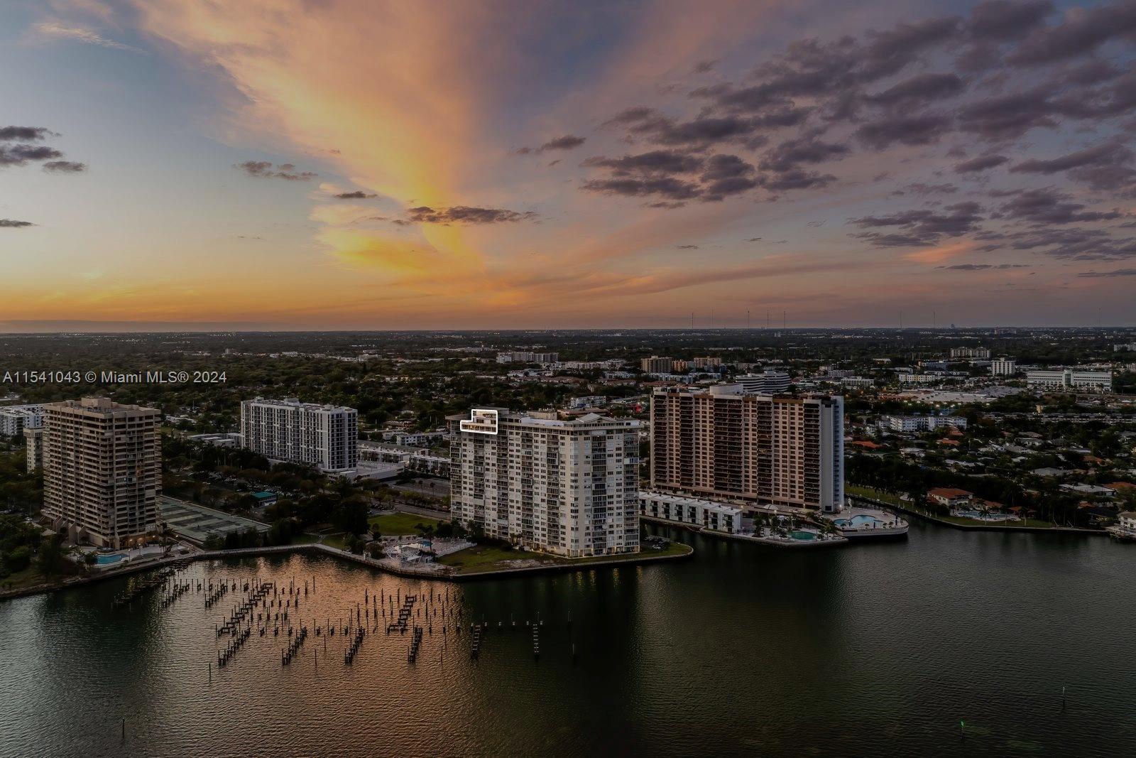 11111 Biscayne Blvd PH22C, Miami, Florida 33181, 2 Bedrooms Bedrooms, ,4 BathroomsBathrooms,Residential,For Sale,11111 Biscayne Blvd PH22C,A11541043
