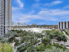 21205 Yacht Club Dr 2907, Aventura, Florida 33180, 2 Bedrooms Bedrooms, ,2 BathroomsBathrooms,Residential,For Sale,21205 Yacht Club Dr 2907,A11544568