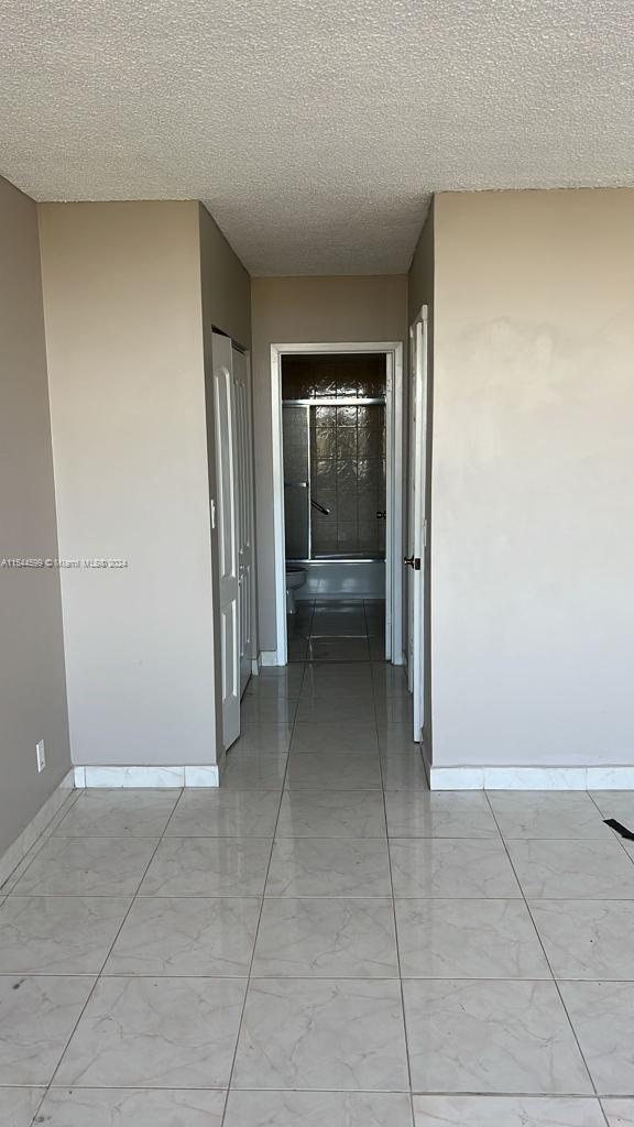 2500 Parkview Dr 2411, Hallandale Beach, Florida 33009, 1 Bedroom Bedrooms, ,1 BathroomBathrooms,Residential,For Sale,2500 Parkview Dr 2411,A11544599