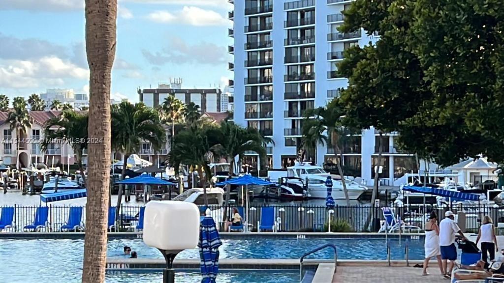 2500 Parkview Dr 2411, Hallandale Beach, Florida 33009, 1 Bedroom Bedrooms, ,1 BathroomBathrooms,Residential,For Sale,2500 Parkview Dr 2411,A11544599