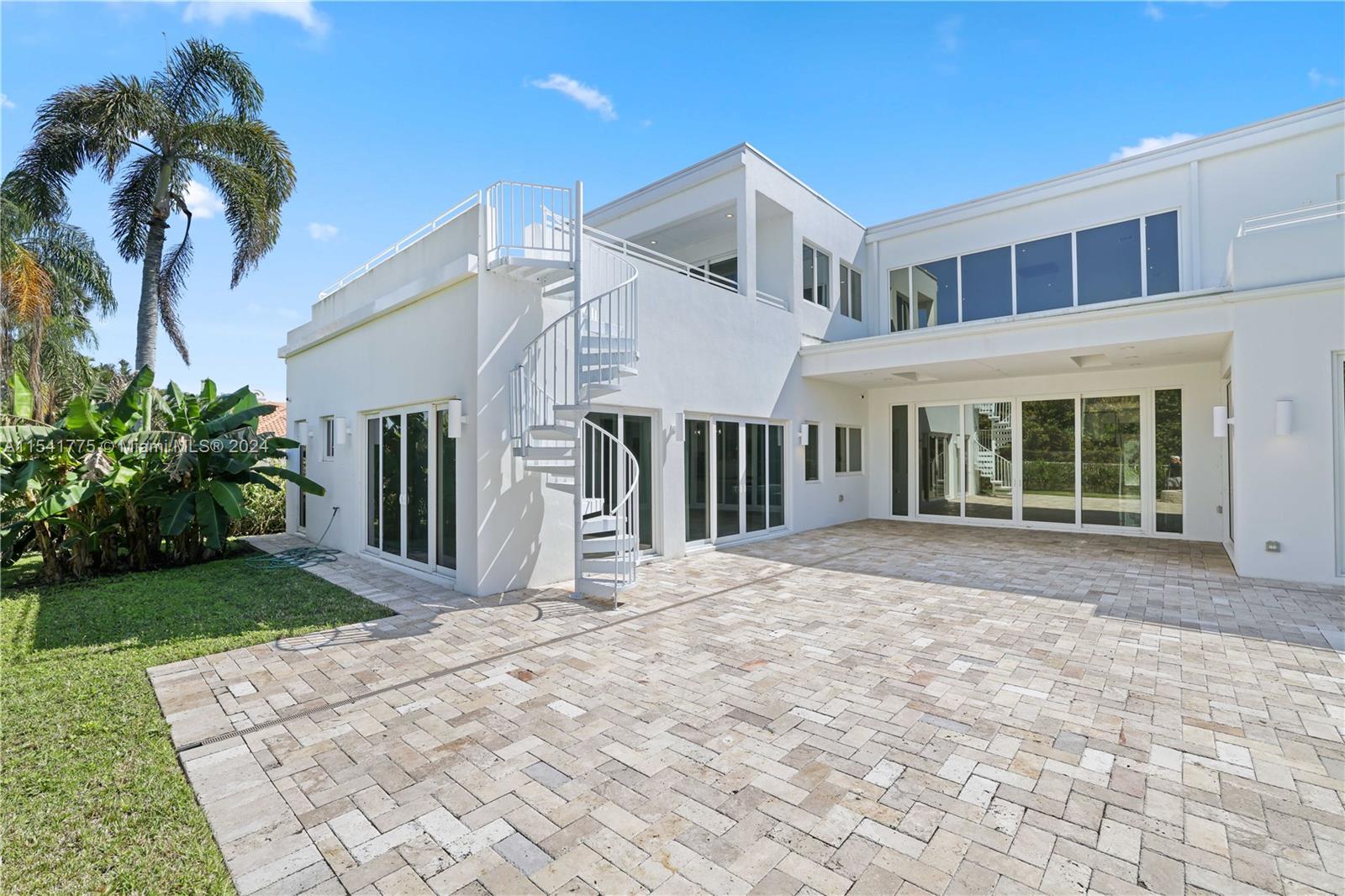 7153 Valencia Dr, Boca Raton, FL, 33433 United States, 6 Bedrooms Bedrooms, ,7 BathroomsBathrooms,Residential,For Sale,Valencia Dr,A11541775