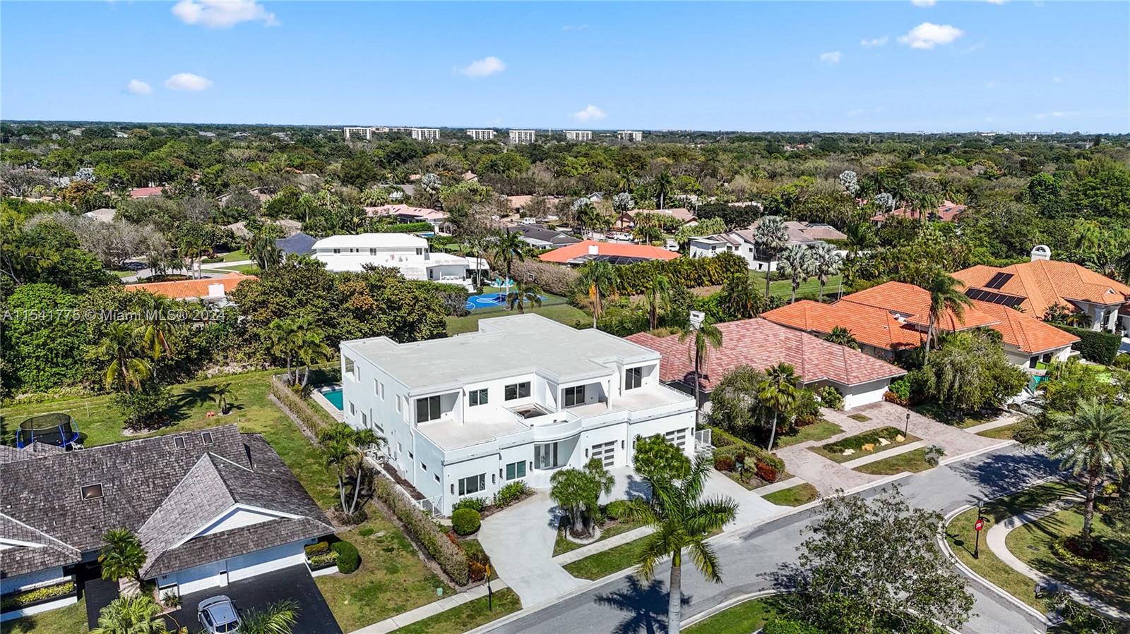 7153 Valencia Dr, Boca Raton, FL, 33433 United States, 6 Bedrooms Bedrooms, ,7 BathroomsBathrooms,Residential,For Sale,Valencia Dr,A11541775