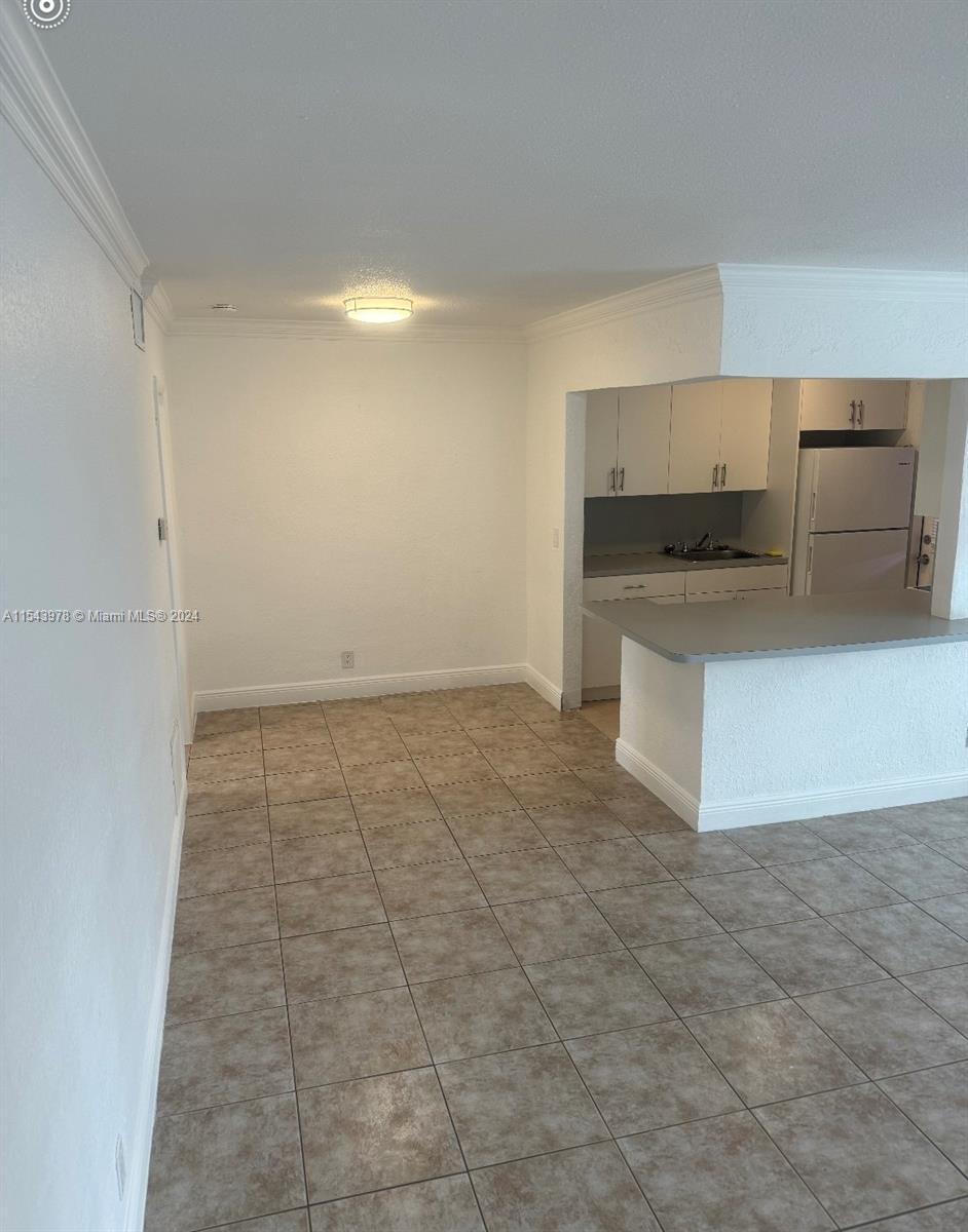 105 NE 12th Ave 15, Hallandale Beach, Florida 33009, 1 Bedroom Bedrooms, ,1 BathroomBathrooms,Residentiallease,For Rent,105 NE 12th Ave 15,A11543978