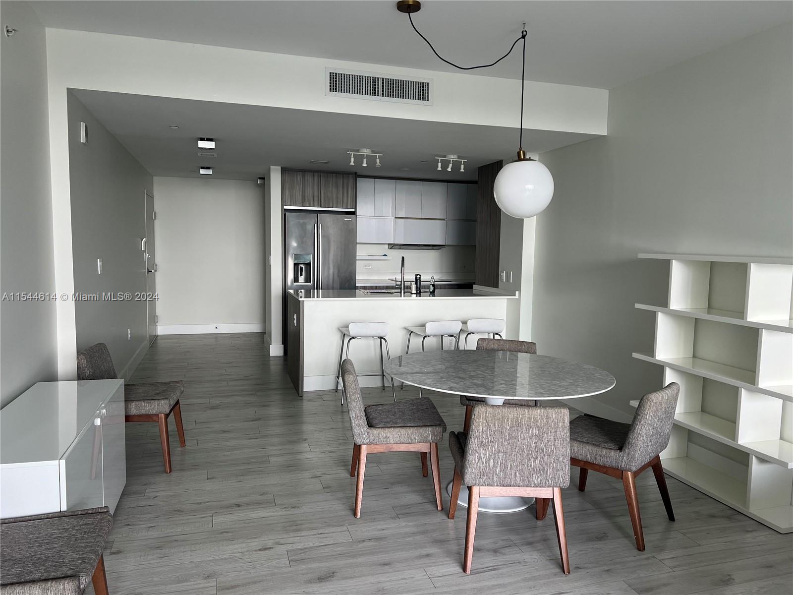 600 NE 27th St 704, Miami, Florida 33137, 3 Bedrooms Bedrooms, ,3 BathroomsBathrooms,Residentiallease,For Rent,600 NE 27th St 704,A11544614