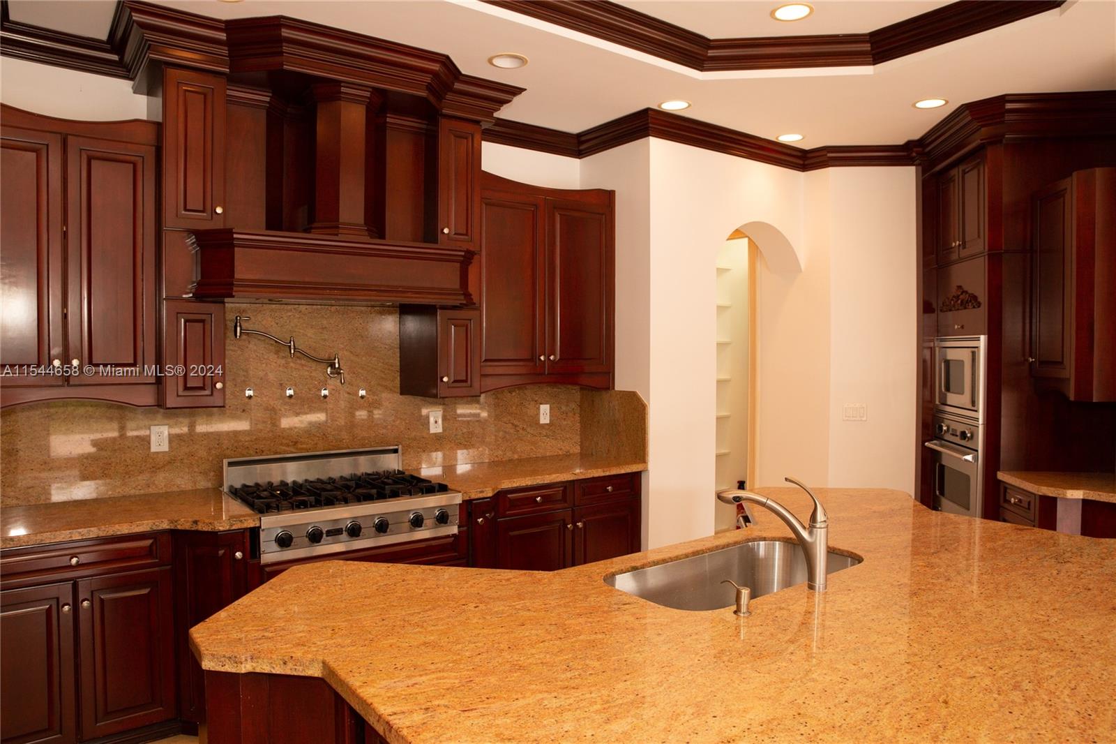 11930 8th St, Plantation, FL, 33325 United States, 6 Bedrooms Bedrooms, ,6 BathroomsBathrooms,Residential,For Sale,8th St,A11544658