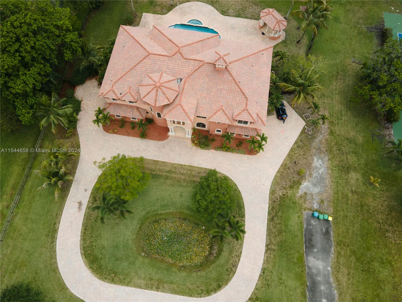 11930 8th St, Plantation, FL, 33325 United States, 6 Bedrooms Bedrooms, ,6 BathroomsBathrooms,Residential,For Sale,8th St,A11544658