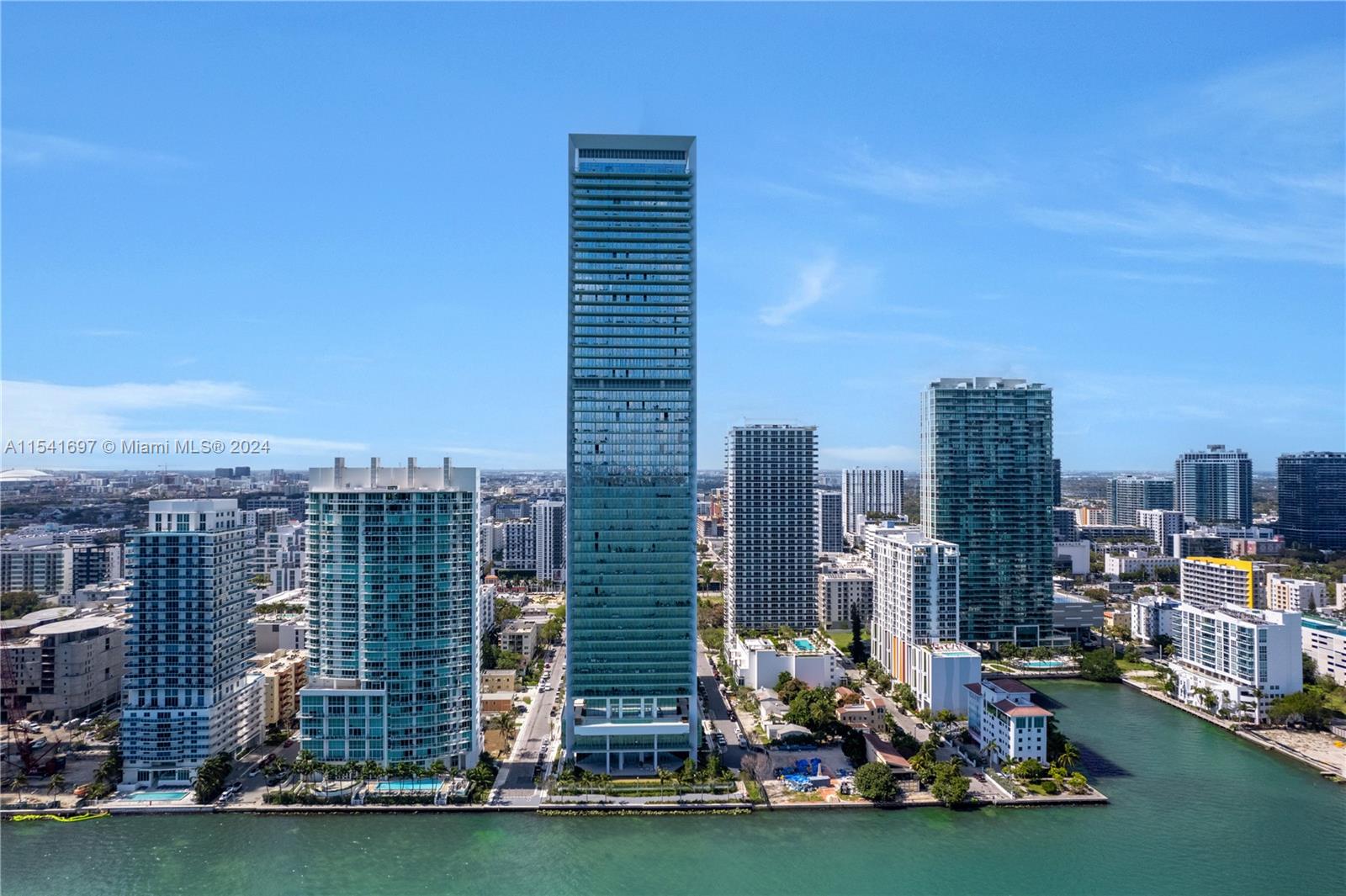 700 NE 26th TERRACE 3306, Miami, Florida 33137, 2 Bedrooms Bedrooms, ,2 BathroomsBathrooms,Residential,For Sale,700 NE 26th TERRACE 3306,A11541697
