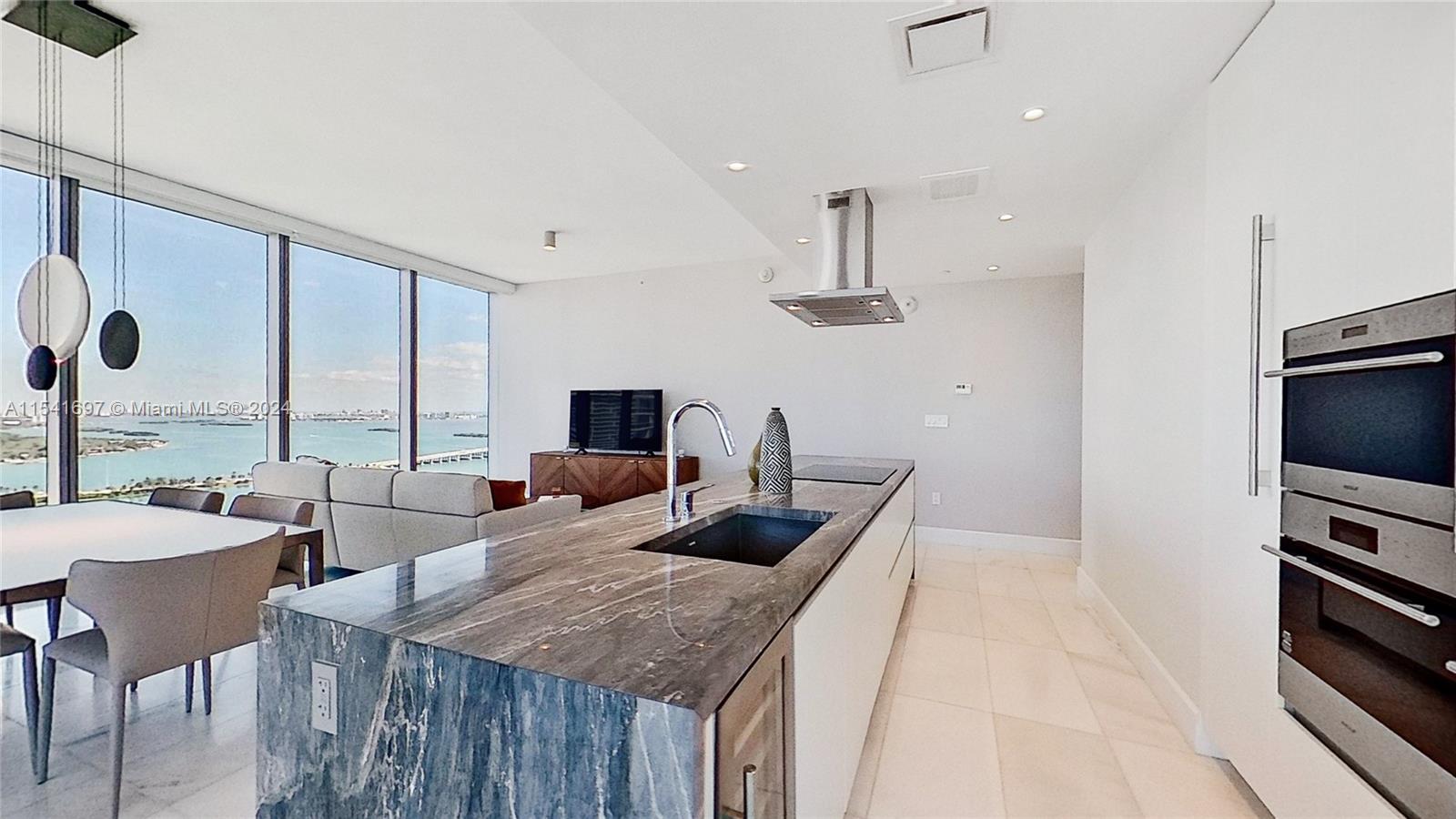 700 NE 26th TERRACE 3306, Miami, Florida 33137, 2 Bedrooms Bedrooms, ,2 BathroomsBathrooms,Residential,For Sale,700 NE 26th TERRACE 3306,A11541697