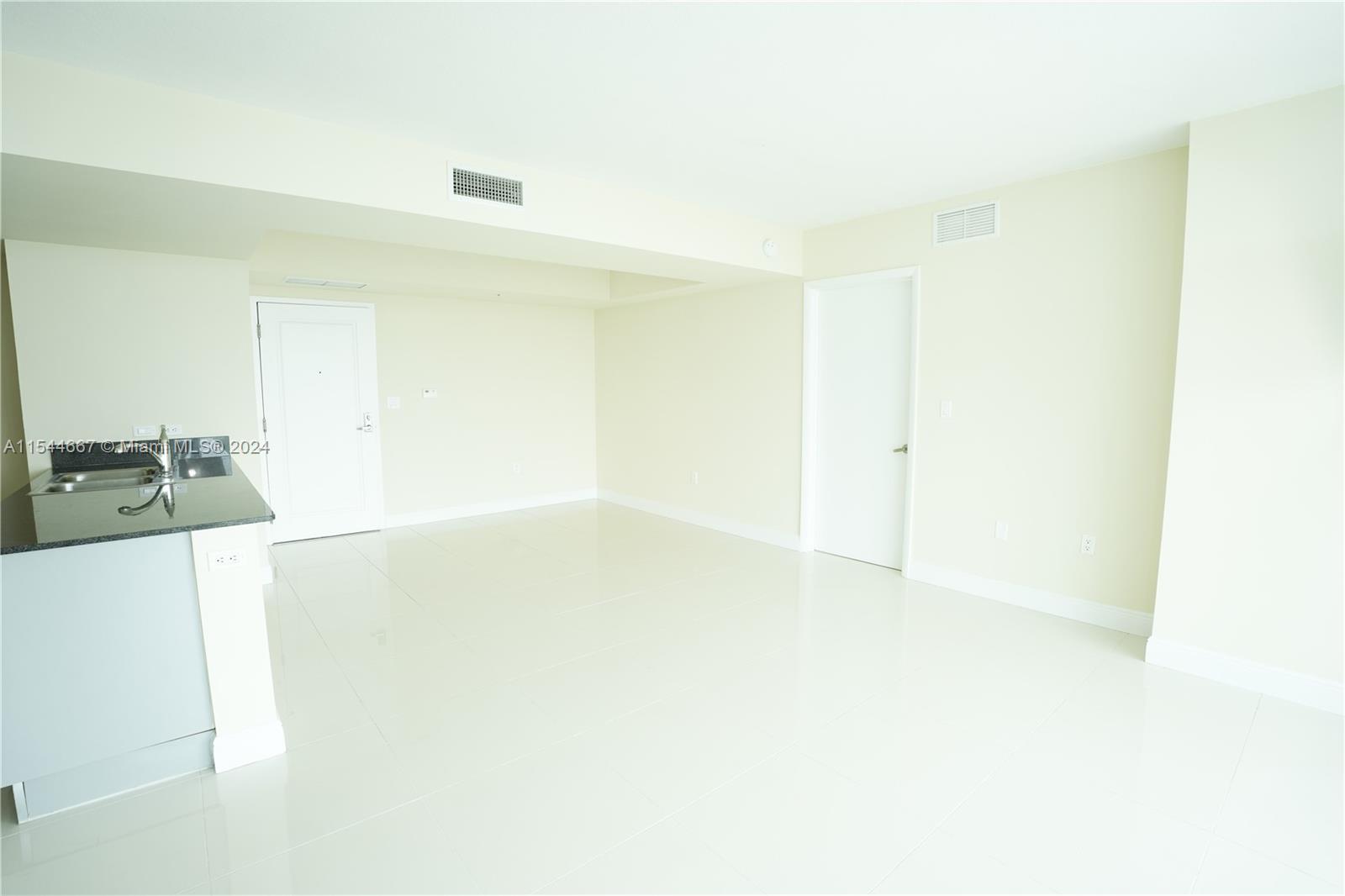 1861 NW S River Dr 2503, Miami, Florida 33125, 2 Bedrooms Bedrooms, ,2 BathroomsBathrooms,Residentiallease,For Rent,1861 NW S River Dr 2503,A11544667