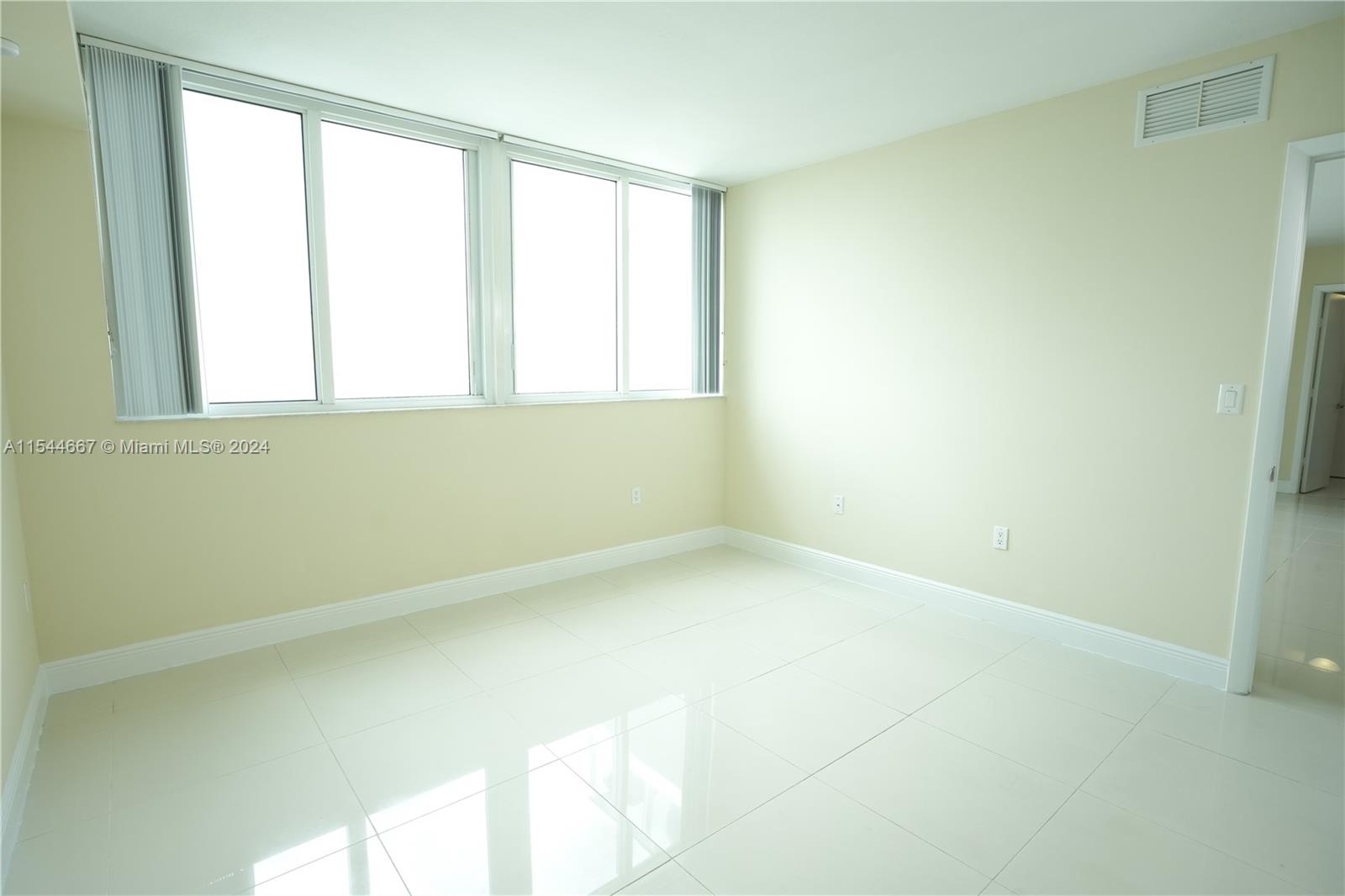 1861 NW S River Dr 2503, Miami, Florida 33125, 2 Bedrooms Bedrooms, ,2 BathroomsBathrooms,Residentiallease,For Rent,1861 NW S River Dr 2503,A11544667