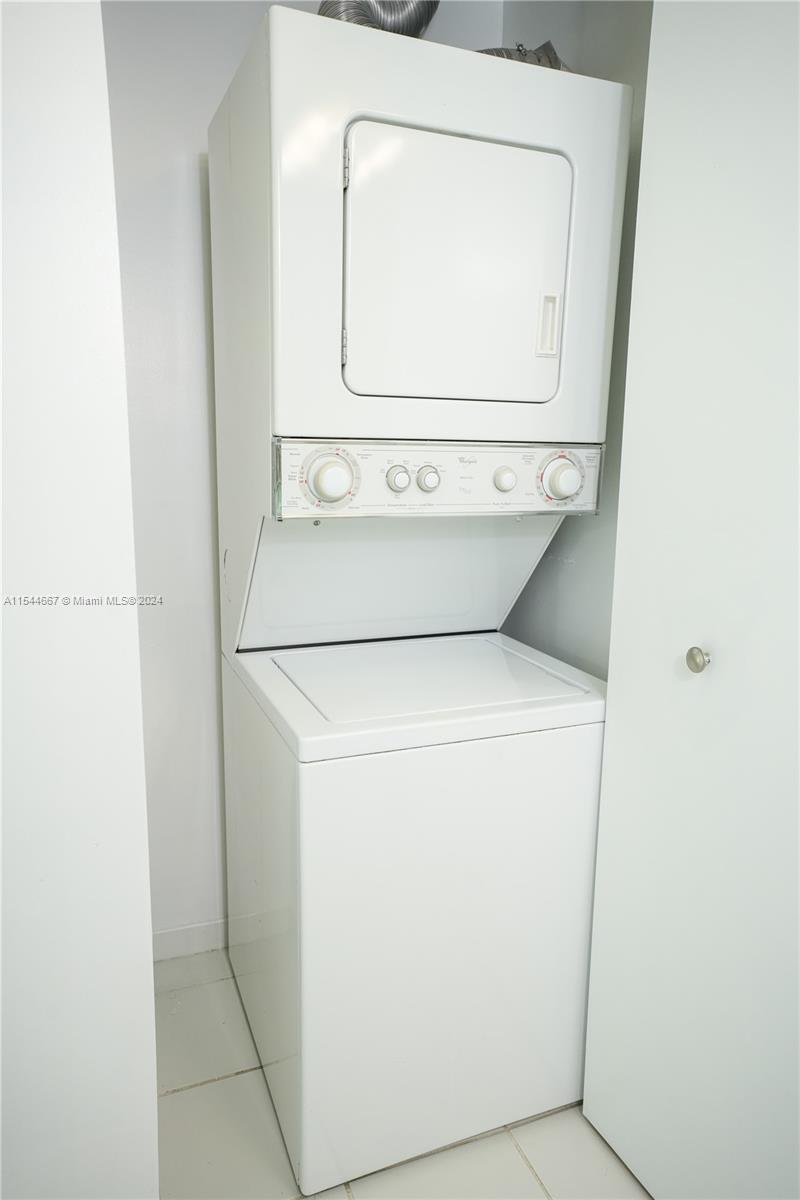 1861 NW S River Dr 2503, Miami, Florida 33125, 2 Bedrooms Bedrooms, ,2 BathroomsBathrooms,Residentiallease,For Rent,1861 NW S River Dr 2503,A11544667