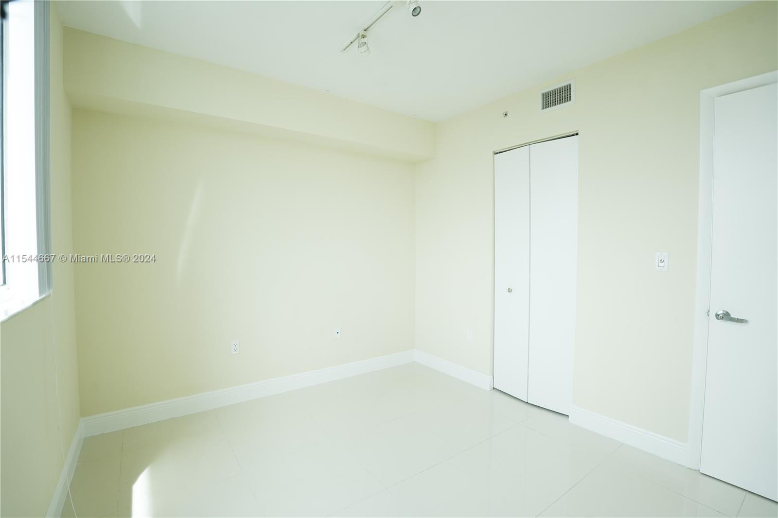 1861 NW S River Dr 2503, Miami, Florida 33125, 2 Bedrooms Bedrooms, ,2 BathroomsBathrooms,Residentiallease,For Rent,1861 NW S River Dr 2503,A11544667