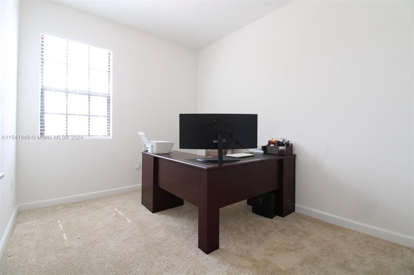 601 SW 11th St 601, Florida City, Florida 33034, 3 Bedrooms Bedrooms, ,2 BathroomsBathrooms,Residential,For Sale,601 SW 11th St 601,A11541949