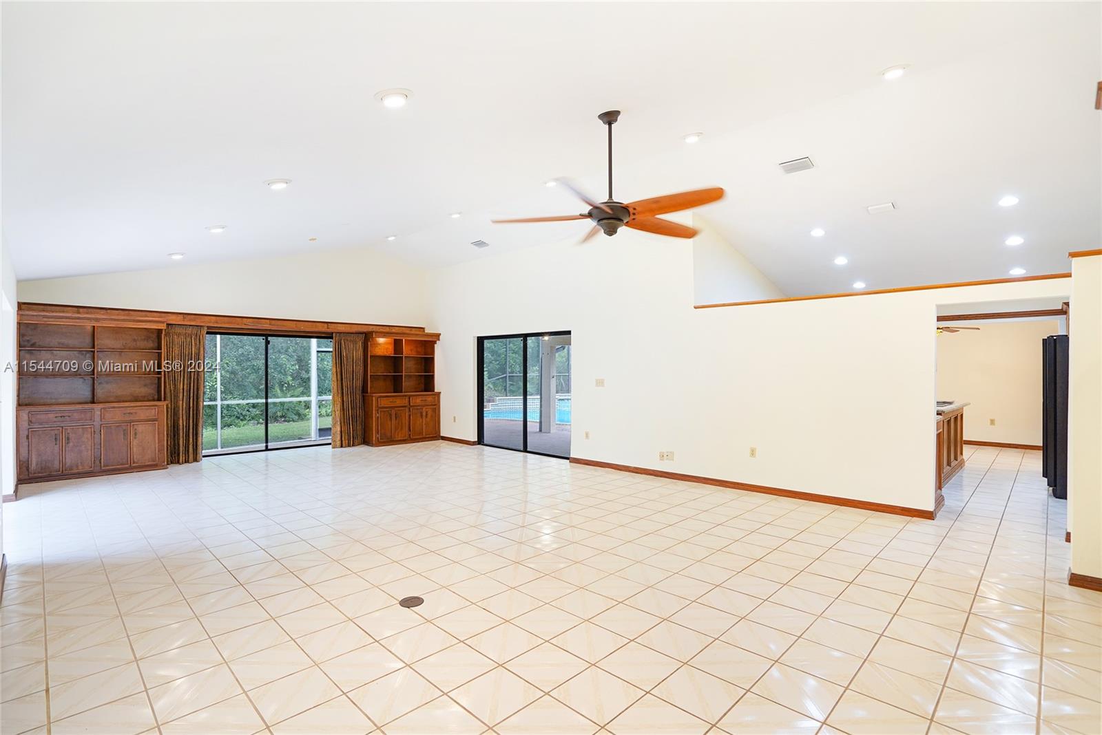 26502 SW 173rd Pl, Homestead, Florida 33031, 4 Bedrooms Bedrooms, ,2 BathroomsBathrooms,Residential,For Sale,26502 SW 173rd Pl,A11544709