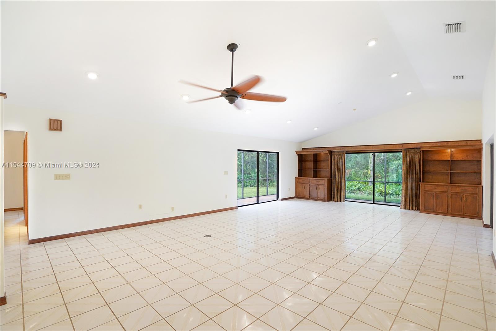 26502 SW 173rd Pl, Homestead, Florida 33031, 4 Bedrooms Bedrooms, ,2 BathroomsBathrooms,Residential,For Sale,26502 SW 173rd Pl,A11544709