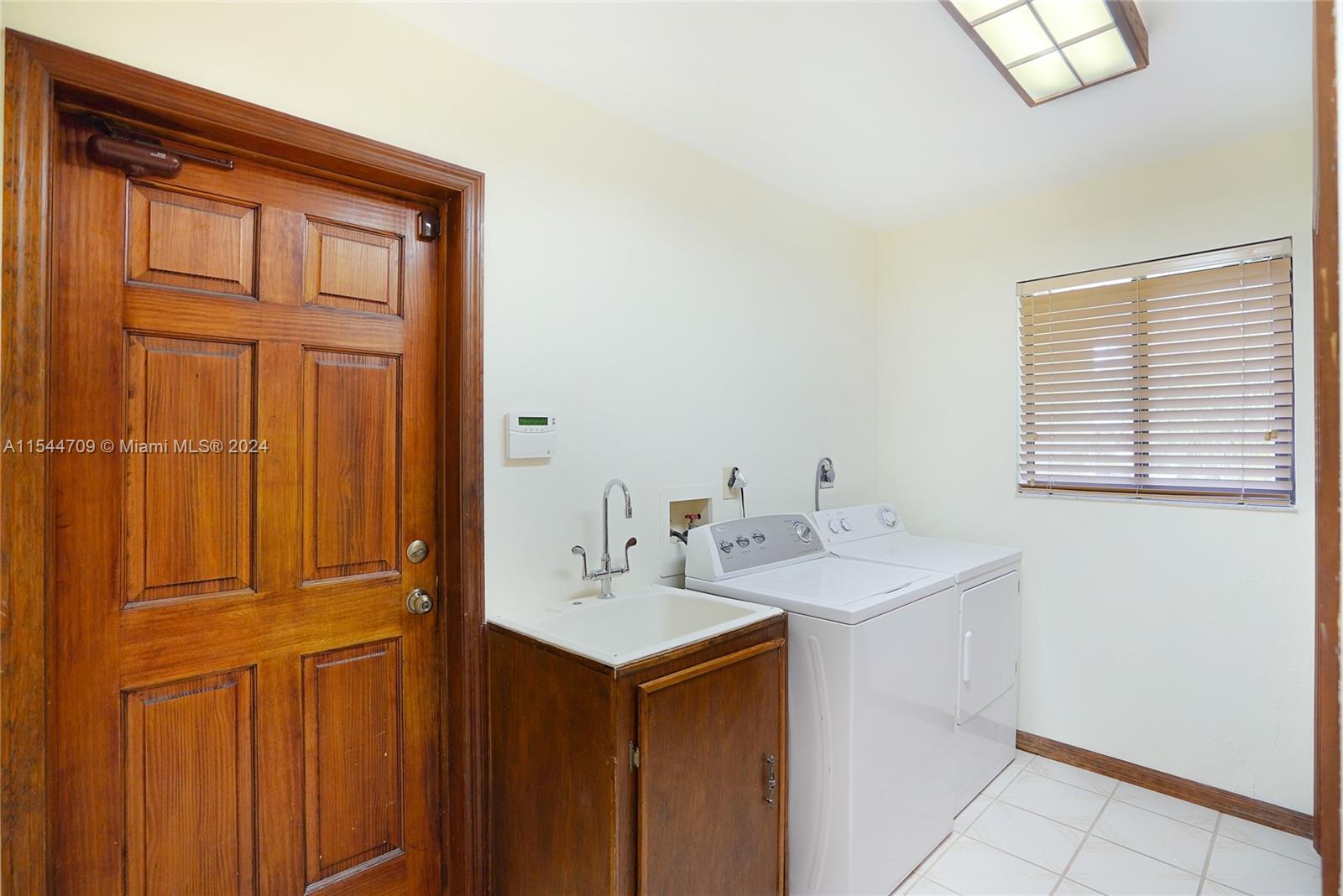 26502 SW 173rd Pl, Homestead, Florida 33031, 4 Bedrooms Bedrooms, ,2 BathroomsBathrooms,Residential,For Sale,26502 SW 173rd Pl,A11544709