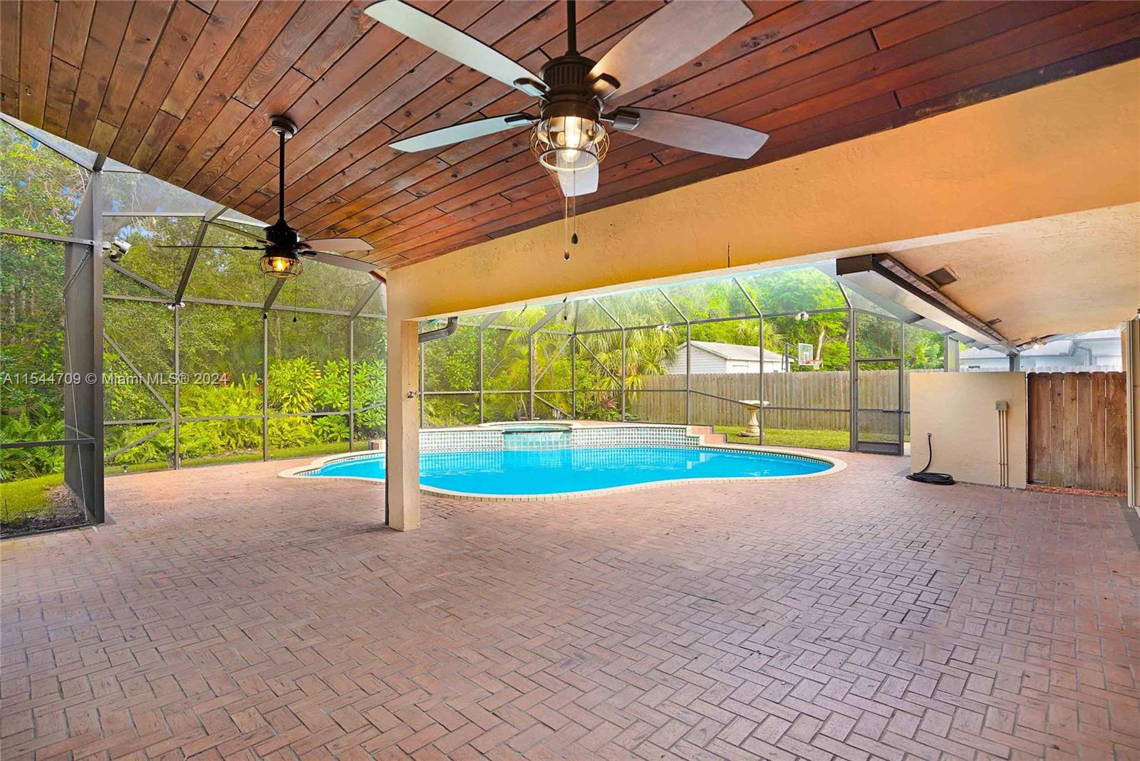 26502 SW 173rd Pl, Homestead, Florida 33031, 4 Bedrooms Bedrooms, ,2 BathroomsBathrooms,Residential,For Sale,26502 SW 173rd Pl,A11544709