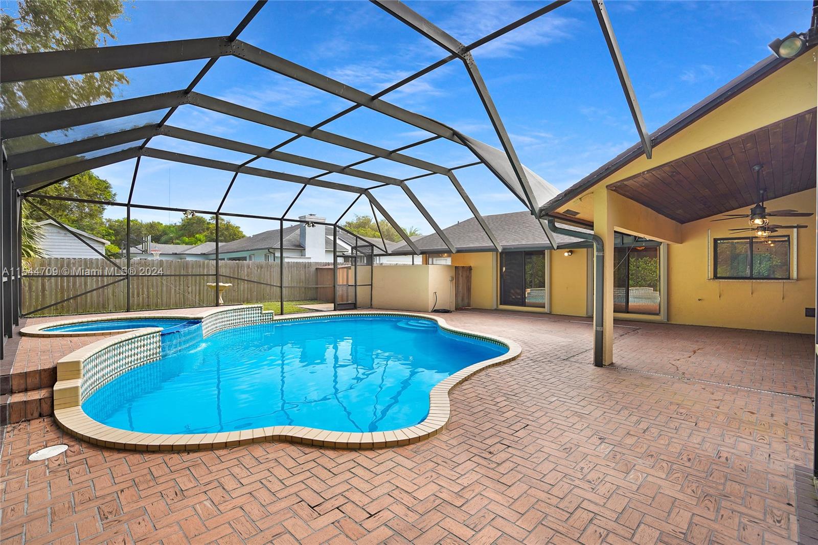 26502 SW 173rd Pl, Homestead, Florida 33031, 4 Bedrooms Bedrooms, ,2 BathroomsBathrooms,Residential,For Sale,26502 SW 173rd Pl,A11544709