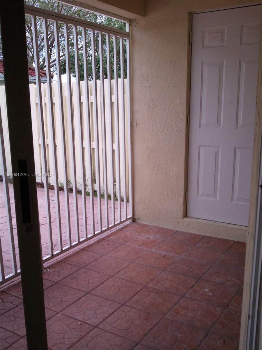 3002 San Remo Cir, Homestead, Florida 33035, 3 Bedrooms Bedrooms, ,2 BathroomsBathrooms,Residentiallease,For Rent,3002 San Remo Cir,A11544194