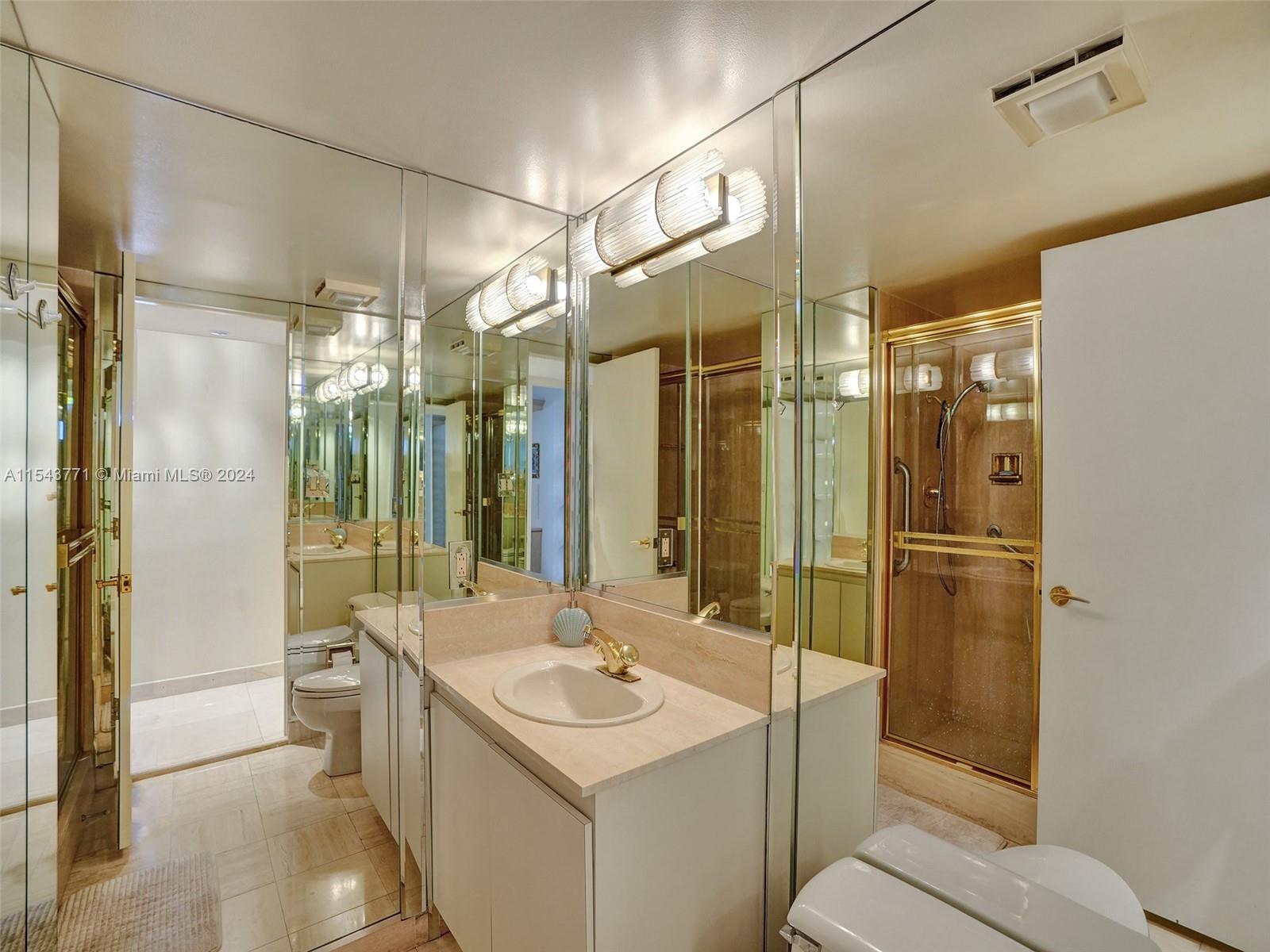 1201 S Ocean Dr 2502N, Hollywood, Florida 33019, 3 Bedrooms Bedrooms, ,2 BathroomsBathrooms,Residential,For Sale,1201 S Ocean Dr 2502N,A11543771